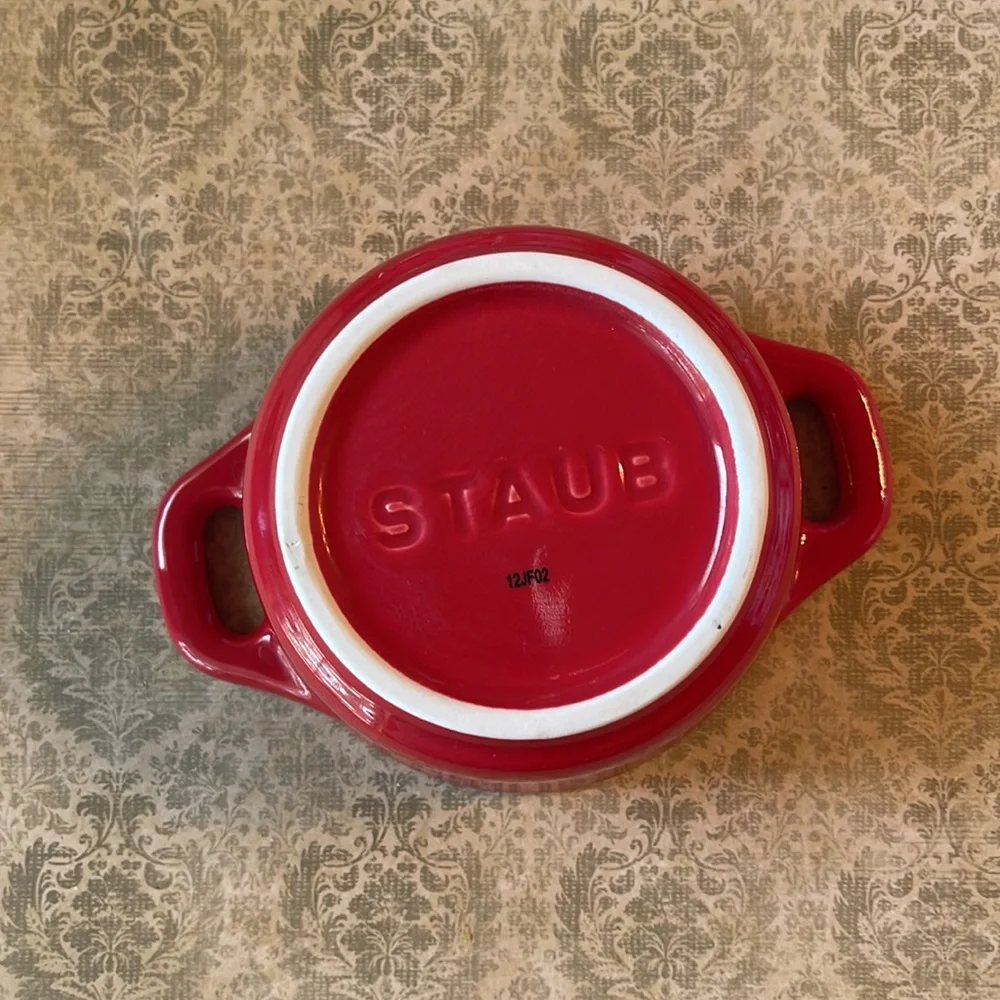 Staub Mini Round Cocotte in Cherry